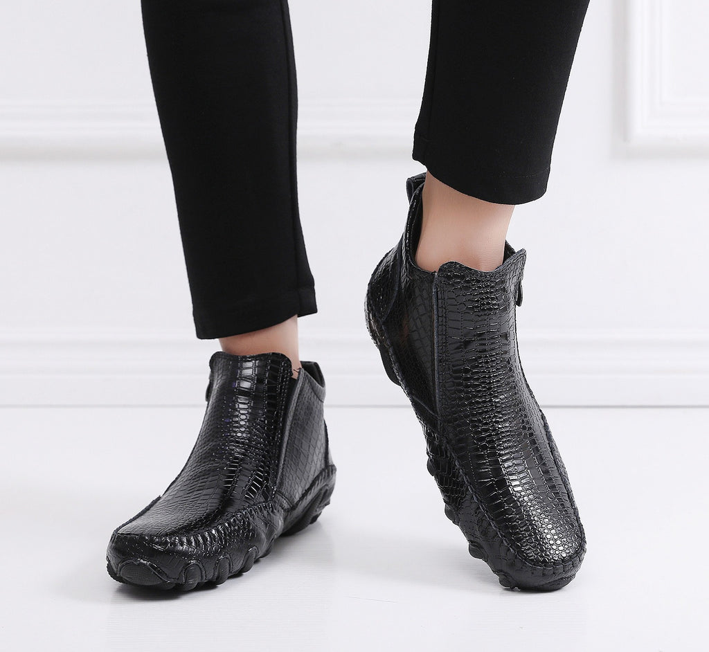 Men's Crocodile Pattern Chelsea Boots