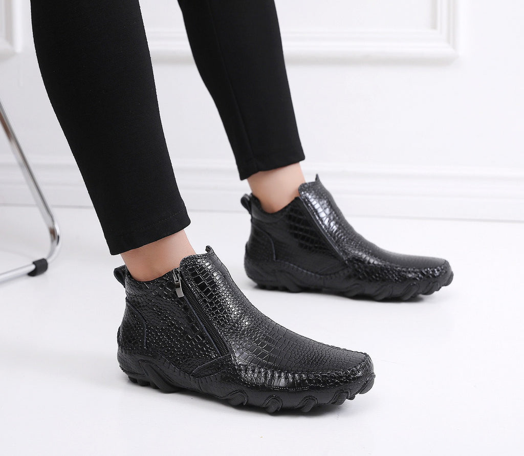 Men's Crocodile Pattern Chelsea Boots